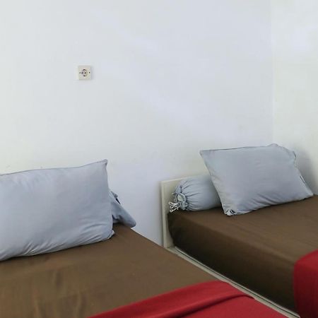 Guest House Rumah Lombok Syariah Матарам Екстер'єр фото