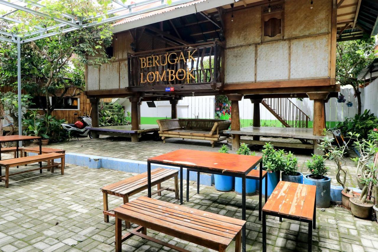 Guest House Rumah Lombok Syariah Матарам Екстер'єр фото